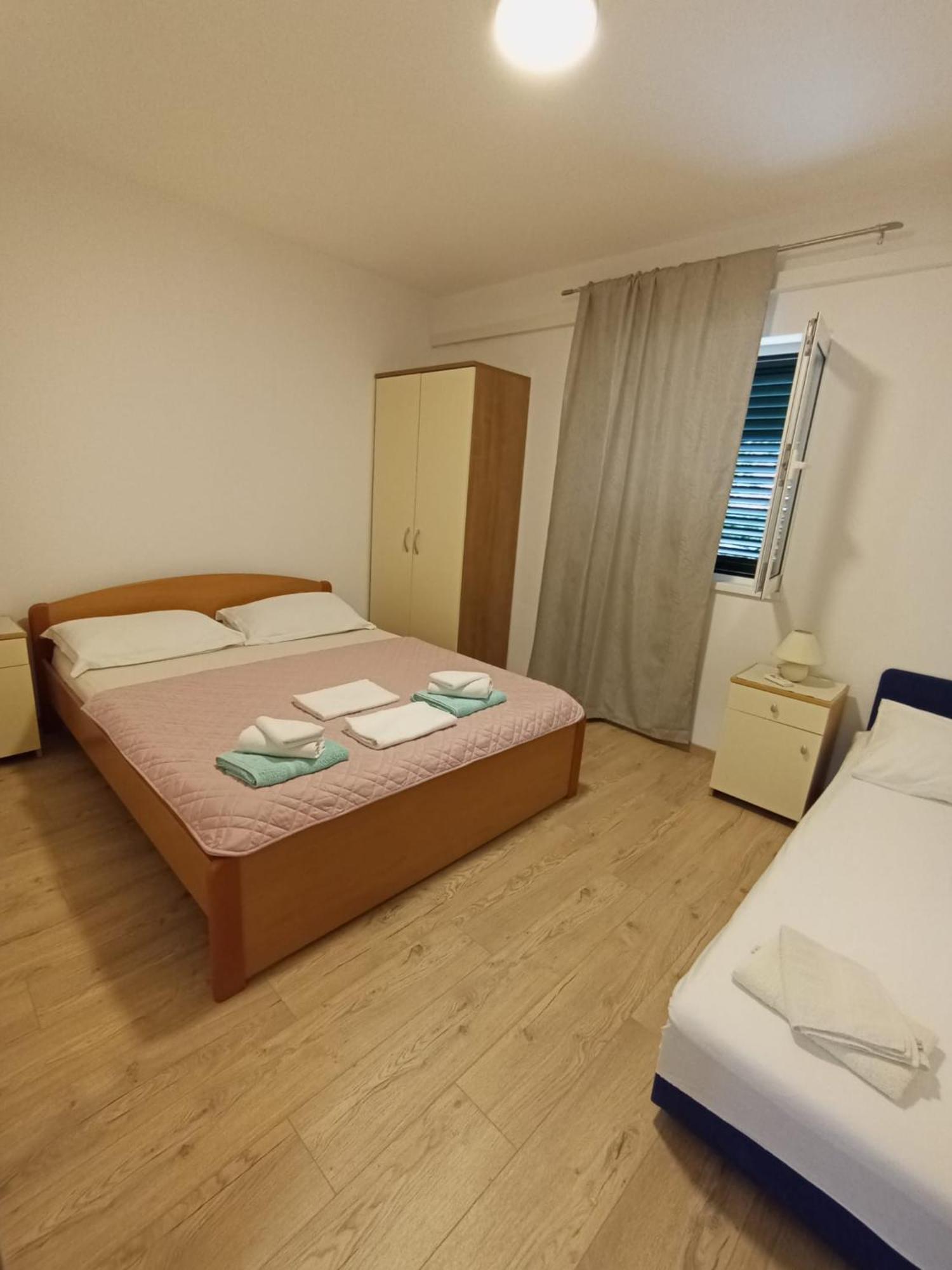 Family Apartments Leona 마카르스카 외부 사진