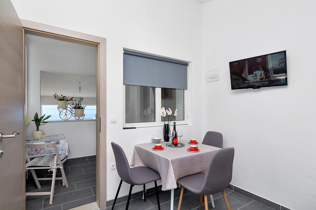 Family Apartments Leona 마카르스카 외부 사진