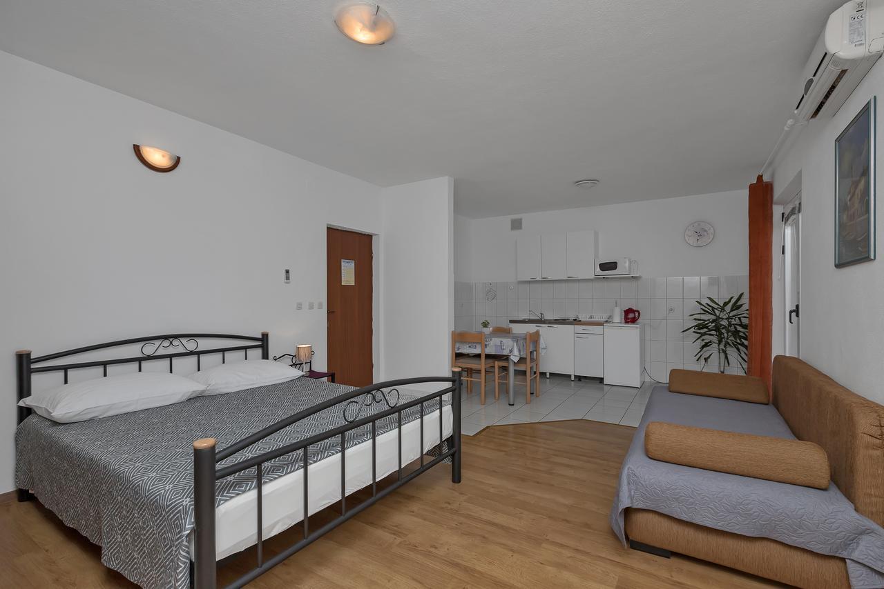 Family Apartments Leona 마카르스카 외부 사진
