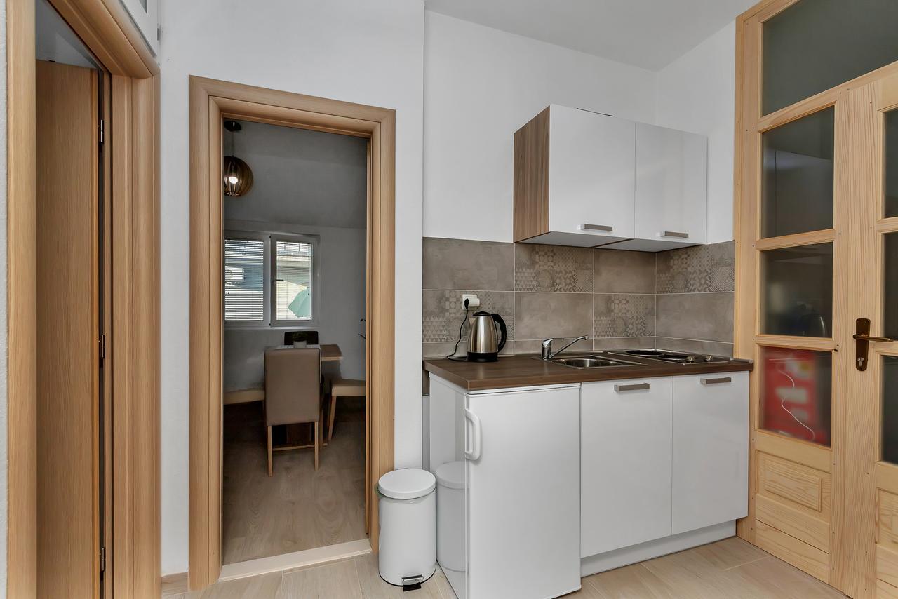 Family Apartments Leona 마카르스카 외부 사진